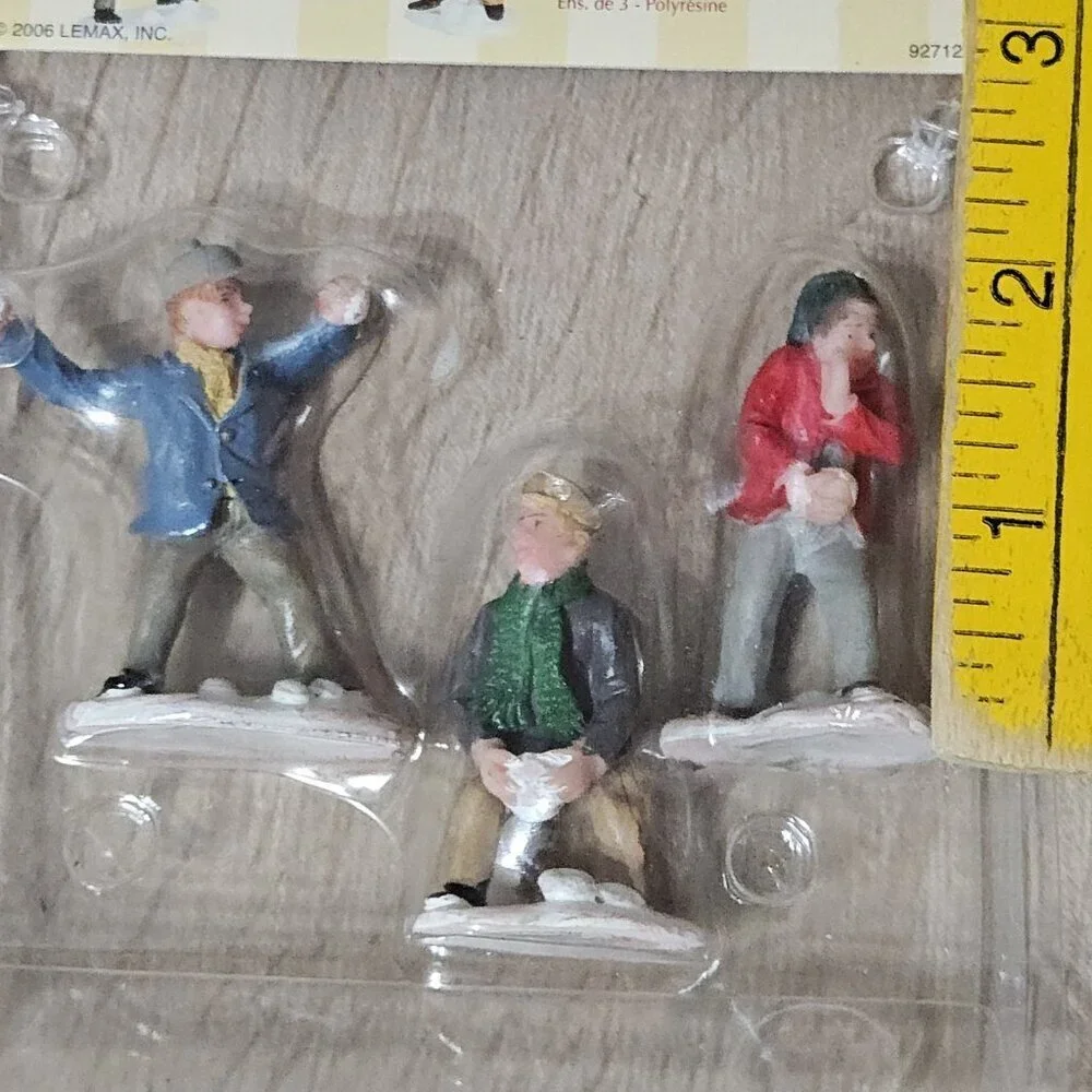 Lemax Christmas Village Figurines Snowbal Fight 2006 Vintage New